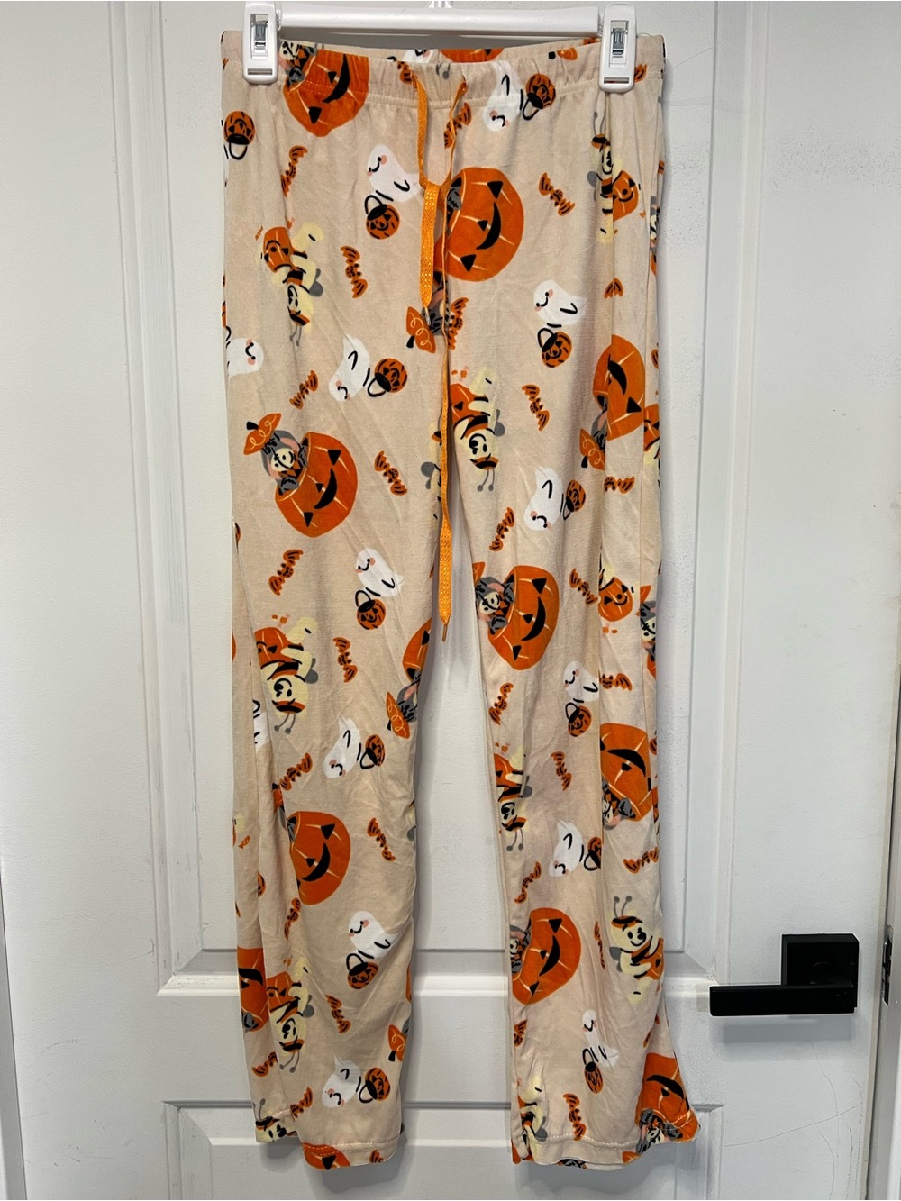 Disney Winnie the Pooh Beige and Orange Halloween Pumpkin Pajama Pants